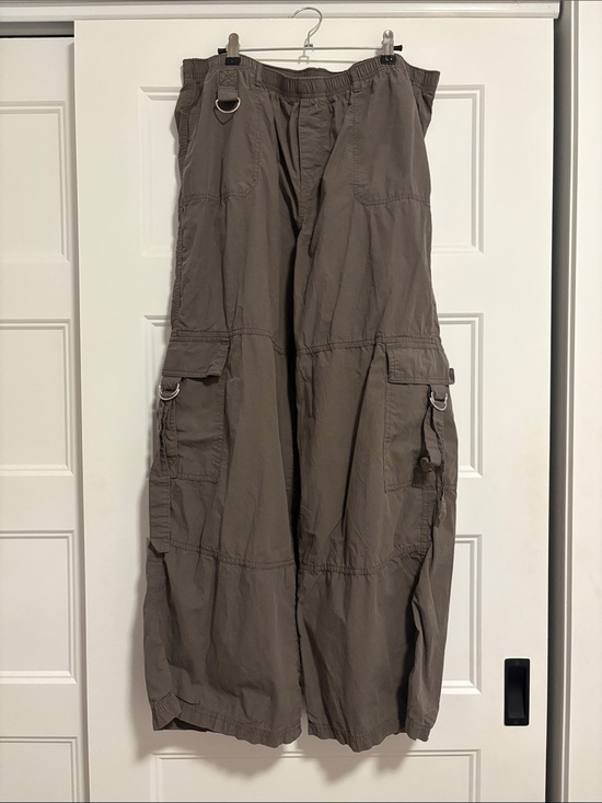 Pants - Women’s Brown Cargo Pants — Relaxed Utility Style